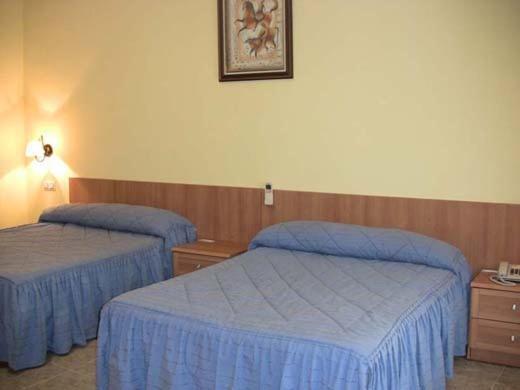 Hotel Los Hermanos Ocana  Room photo